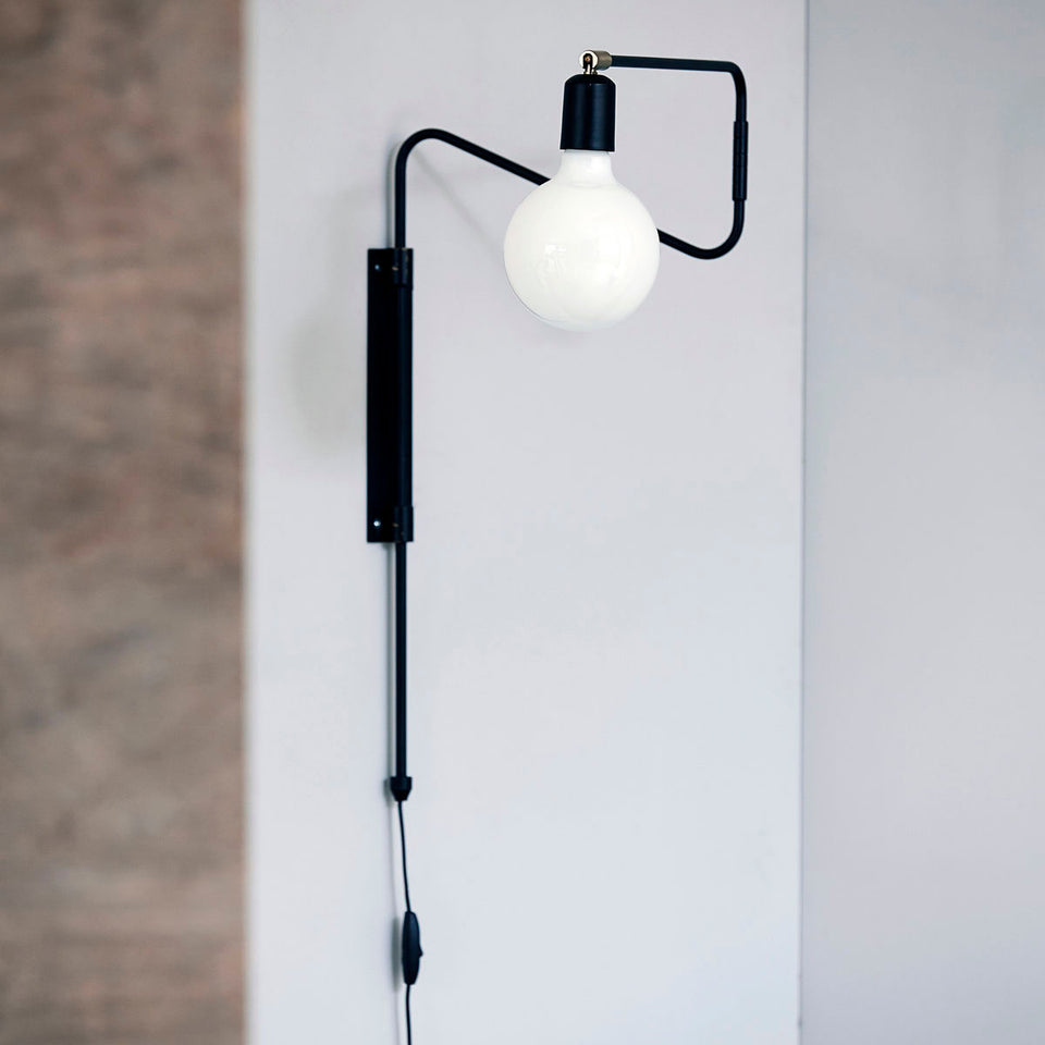 House Doctor Wandleuchte Swing, Schwarz