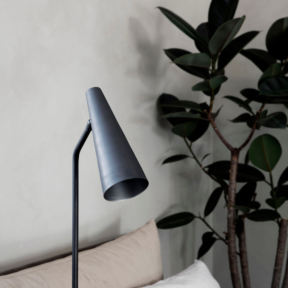House Doctor Stehlampe Precise, Mattschwarz