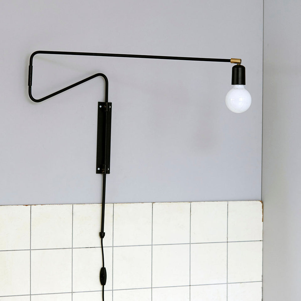 House Doctor Wandleuchte Swing, Schwarz