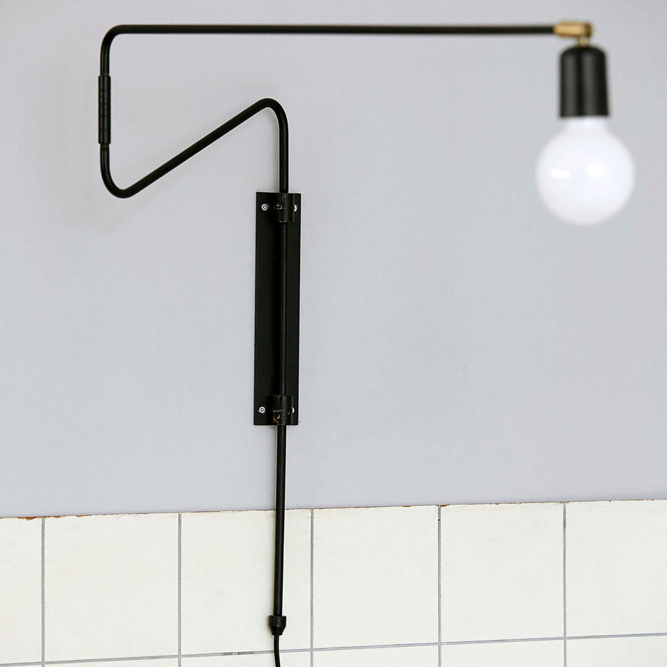House Doctor Wandleuchte Swing, Schwarz