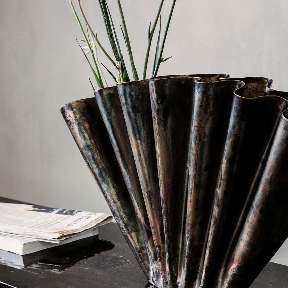 House Doctor Vase, HDFlood, Antikes braun